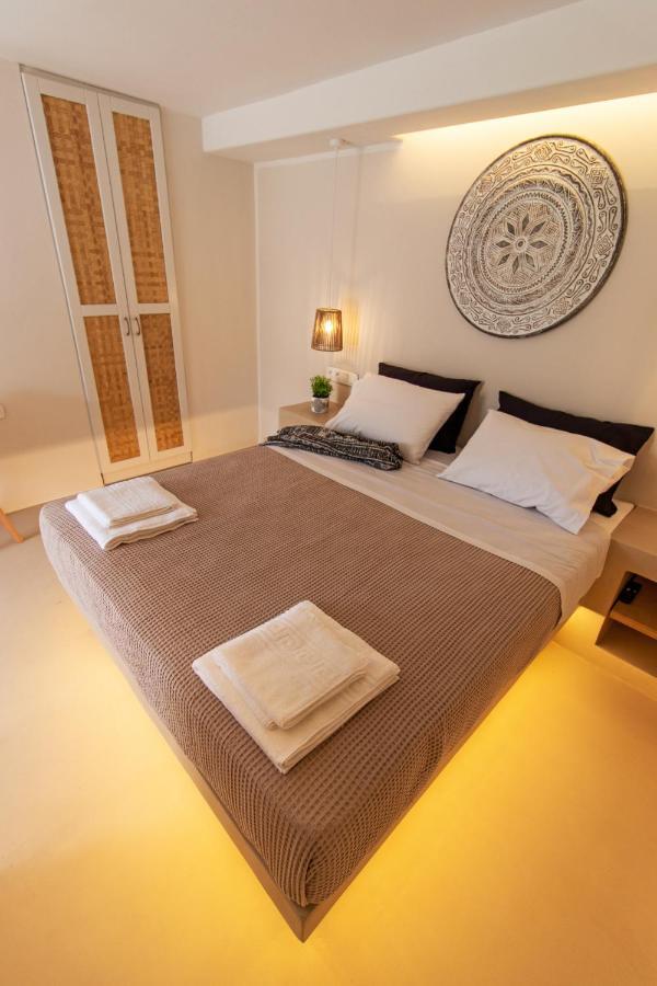 Aotes Naxos City