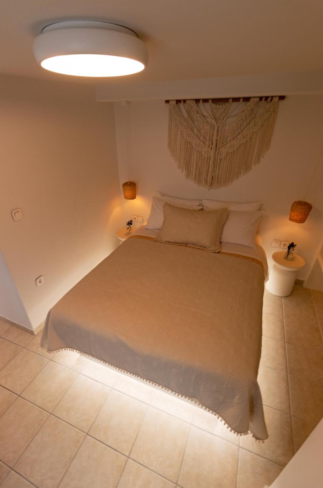 Aotes Apartment *